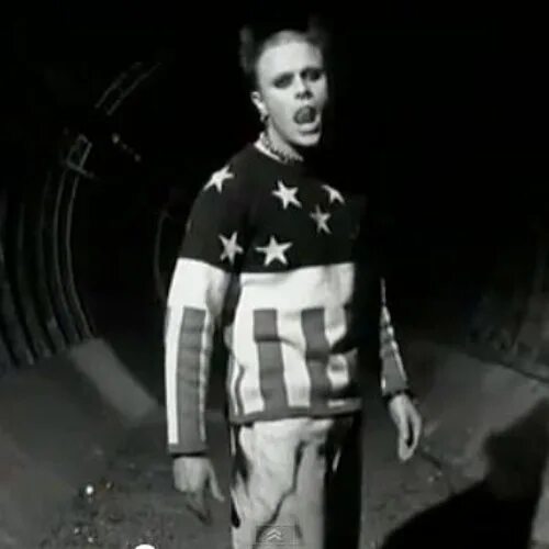 Песня firestarter. Продиджи кейт флинт. кейт флинт firestarter. keith flint prodigy firestarter. keith flint 2005.