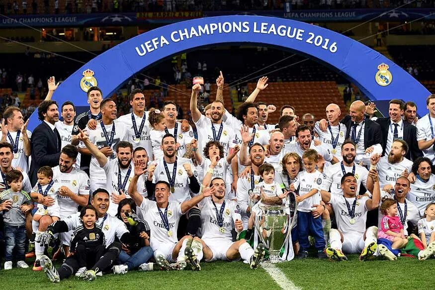 Реал лига уефа. Реал Мадрид 2014 Champions League. Реал Мадрид Champions League. UEFA Champions 2016 2017 финал. Реал Мадрид 2015.