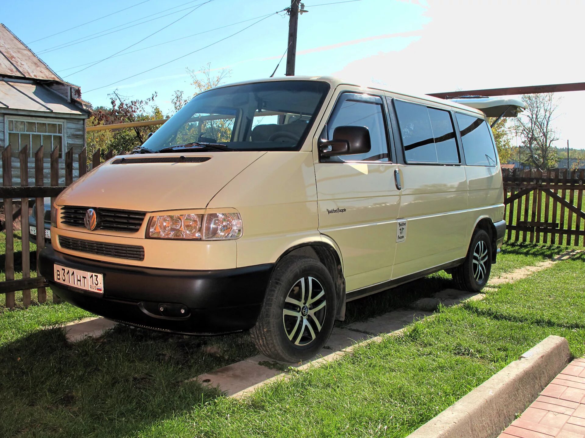 Volkswagen t4 Каравелла. Volkswagen Caravelle т 4. VW Caravelle т4. Фольксваген Транспортер т4 Каравелла.