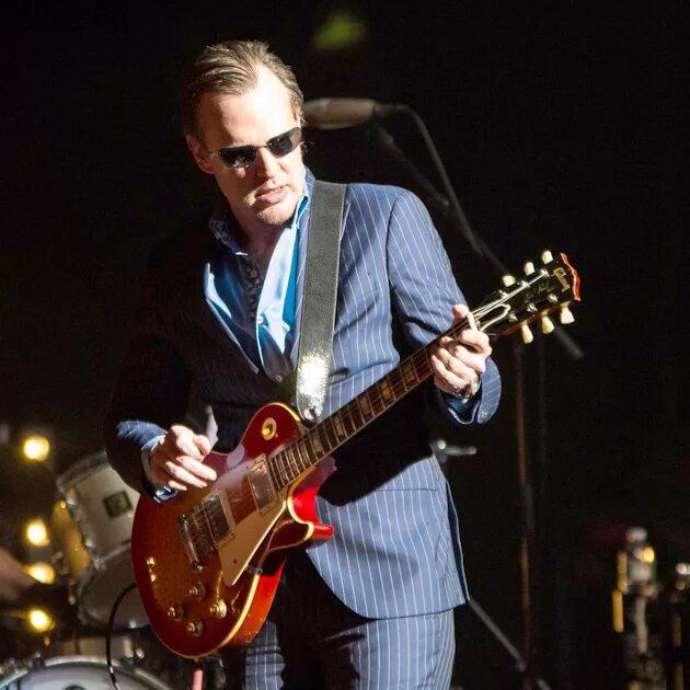 Joe Bonamassa. Joe Bonamassa 2022. Joe Bonamassa discography. Bonamassa рост. Блюз джо бонамасса