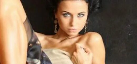 #HappyBirthdayMiroslavaKarpovich 1 марта так же отмечает День Рождения русская а