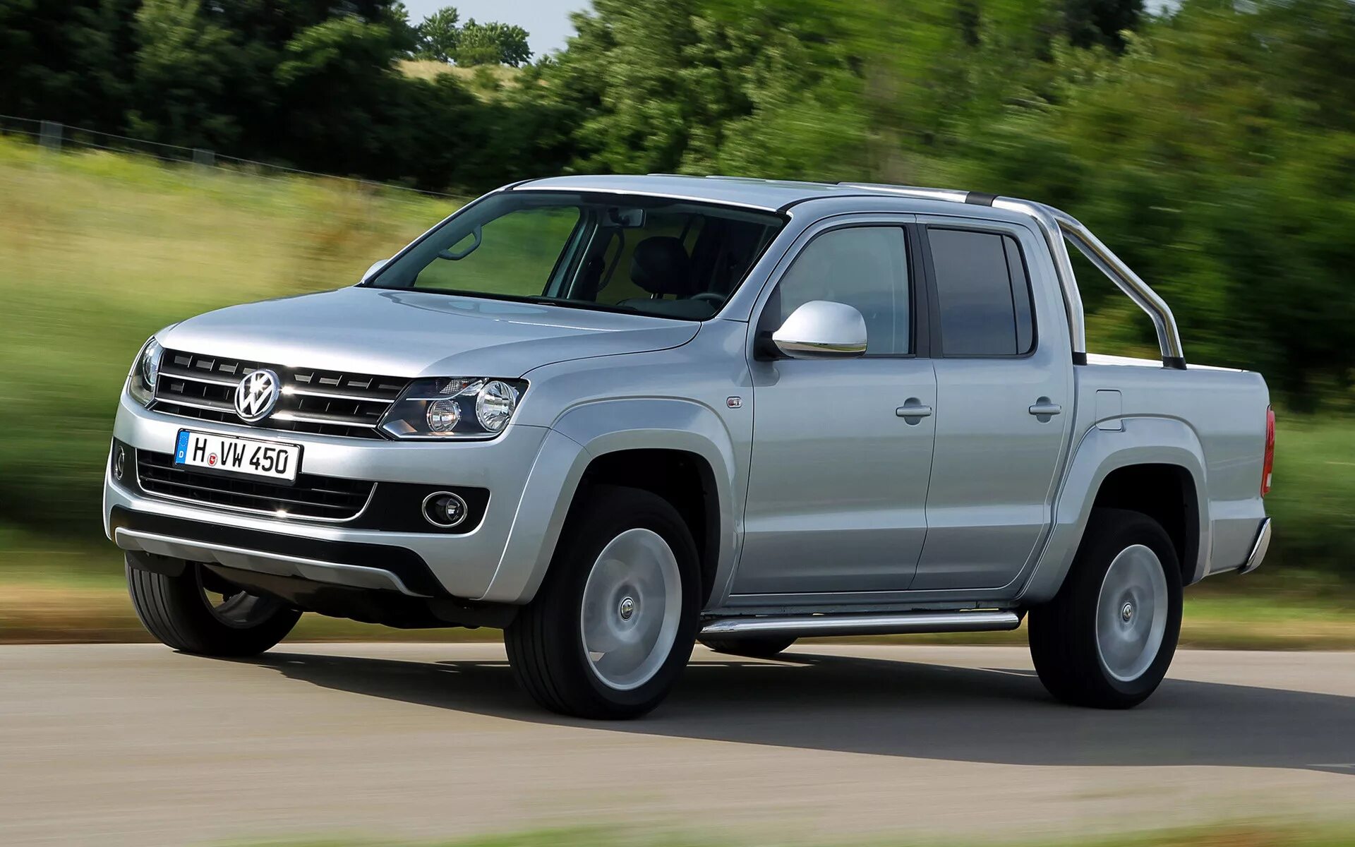 Купить фольксваген пикап. Фольксваген Амарок 2010. Volkswagen Amarok Double Cab. Amarok 2010-2013. VW Amarok 2009.