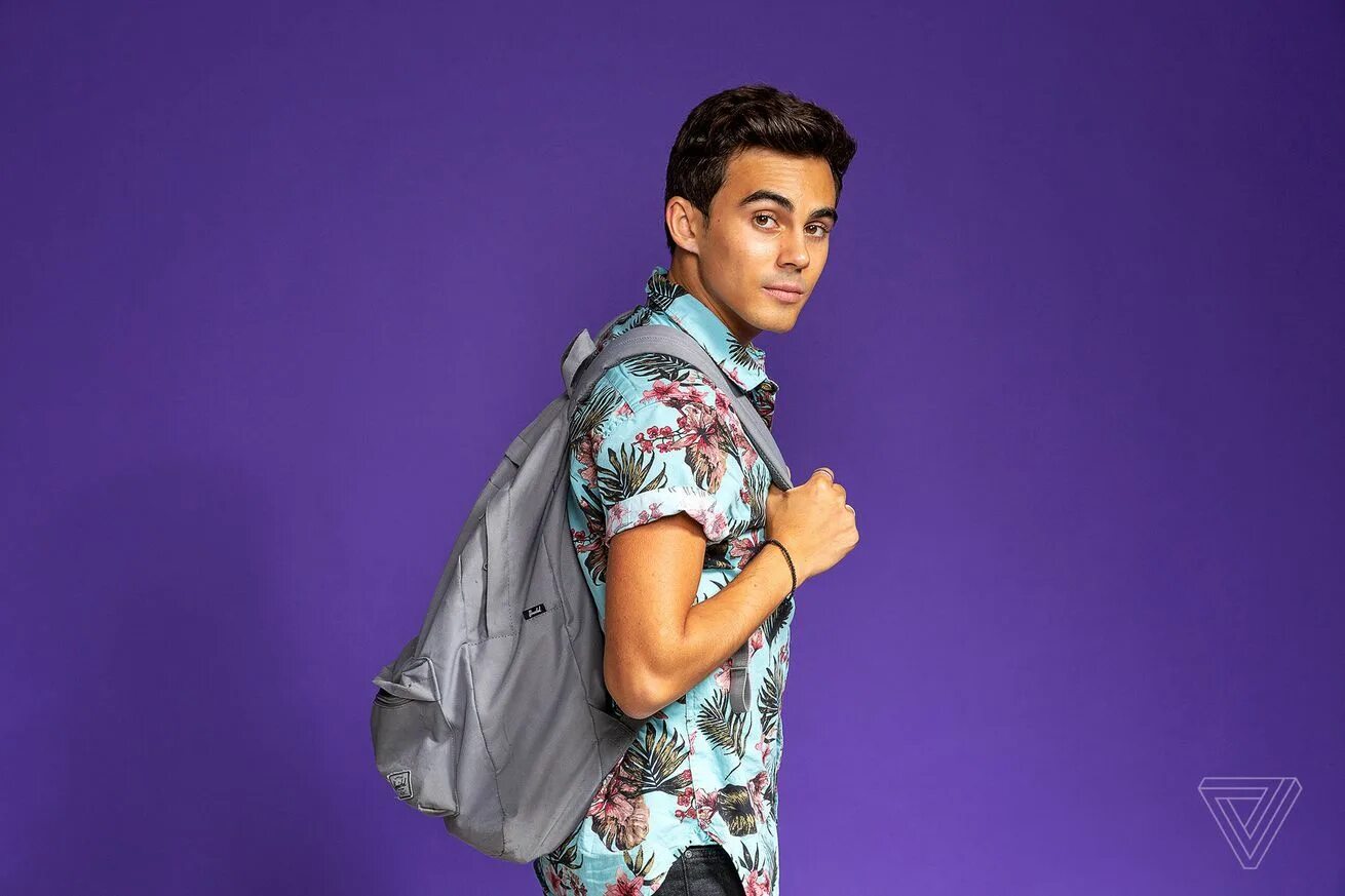 Джоэль альварес дизайнер. Джоэль альварес бикини майами. Дизайнер джоэл альварес. Джоэль альварес бикини майами. Канело hd.