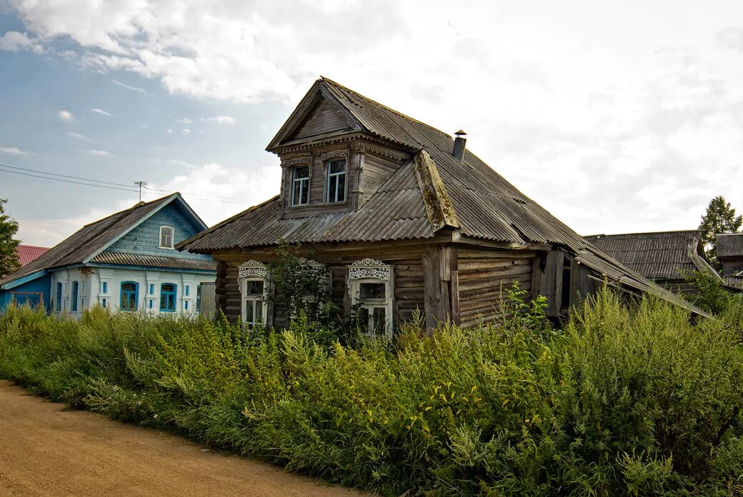 Деревня улица рязанской. Улица в деревне. Деревенская улица. Деревенская улочка. Деревни России.