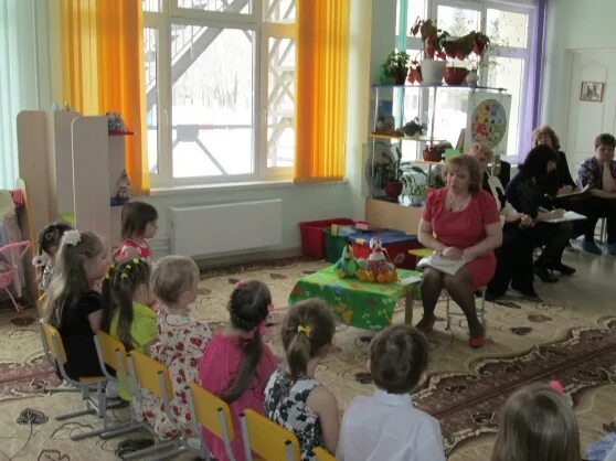 Занятие в средней группе. Творческие занятия в младшей группе. Рисование моя семья в подготовительной группе. Открытое занятие в средней группе тема семья. Открытое занятие в средней группе тема семья.
