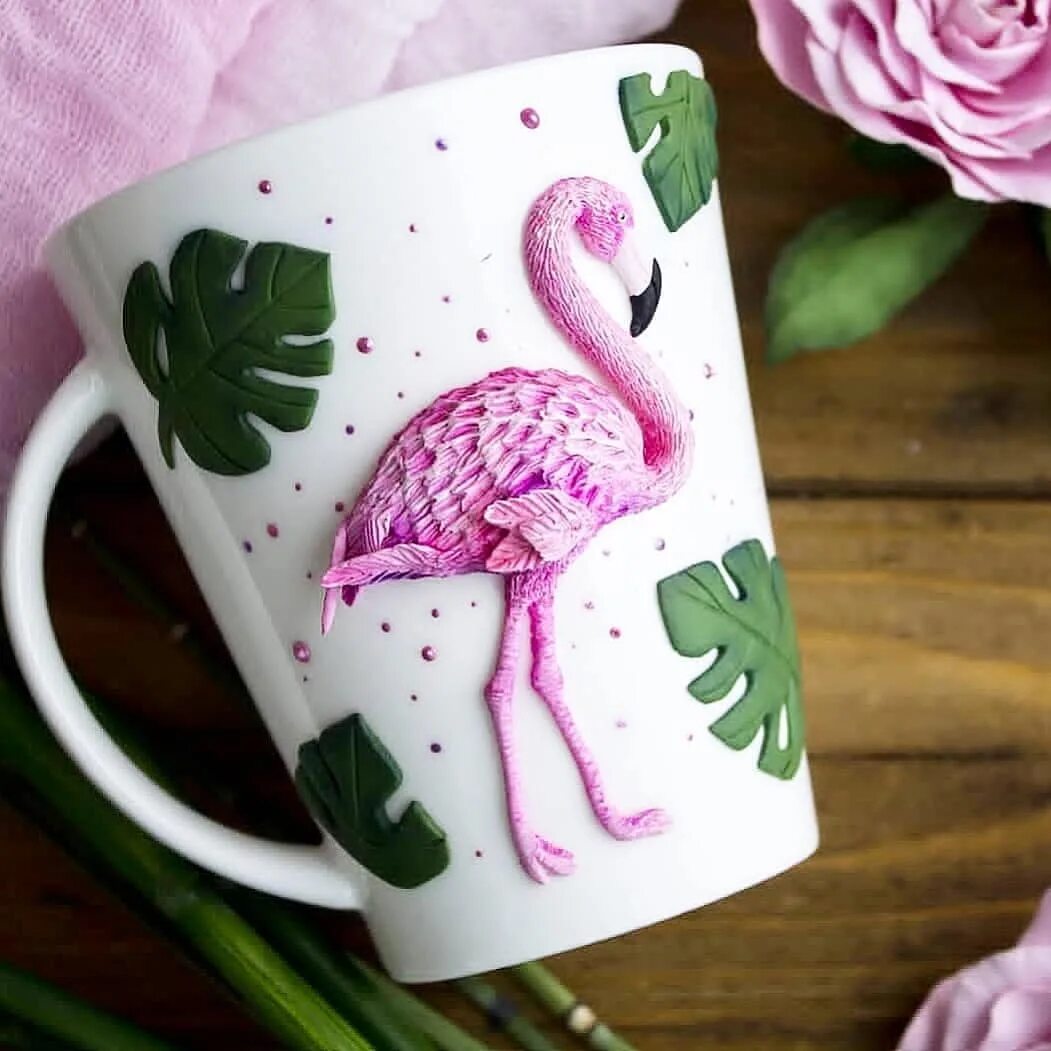 как сделать рисунок на кружке. прикольные штучки для рисования. роспись кружек веточками. красивая кружка рисунок. красивые кружки.