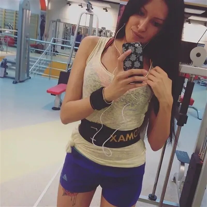 Малина лейбл. Леди малина. Malina lady. Флекси леди малина. Malina lady.