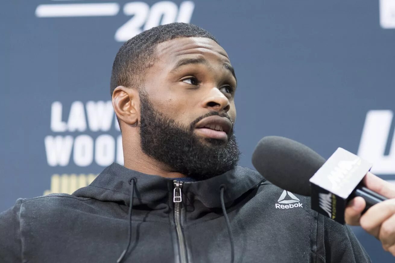 Тайрон вудли боец. Tyron woodley jay hieron. Тайрон вудли боец. Тайрон. Тайрон вудли.