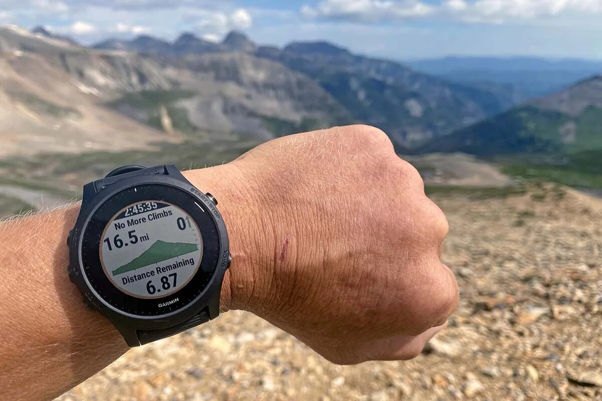 Garmin 8 дата выхода. Умные часы garmin gold. умные часы garmin цвет золото.