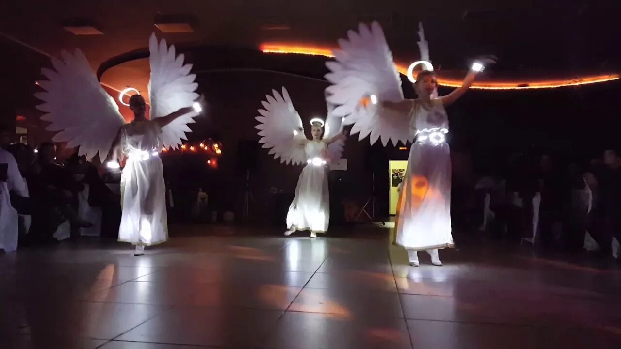 ЭЛИСШОУ шоу Элис. Танец ангелов. Танец голубя. Танцующий ангел.