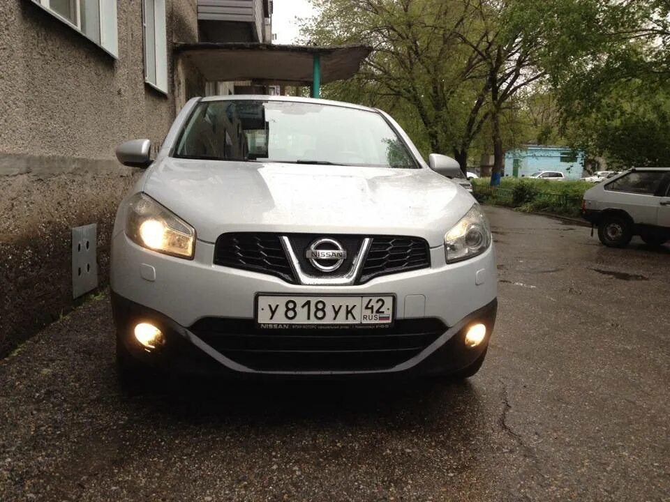 Лампы ниссан кашкай. Габаритный огонь nissan qashqai j10. габаритные лампы на nissan qashqai 2008. лампочки nissan qashqai 2010. лампы габаритные фар nissan qashqai.