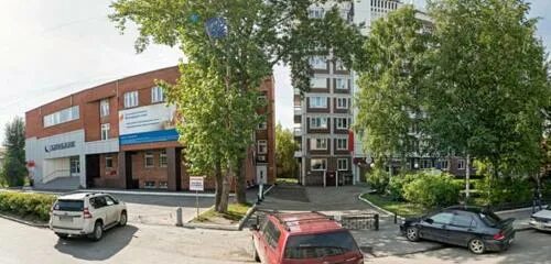 Гостиница спутник томск. Томск, ул. Томск ул белинского 15. Белинского, 15. Томск ул белинского 15.