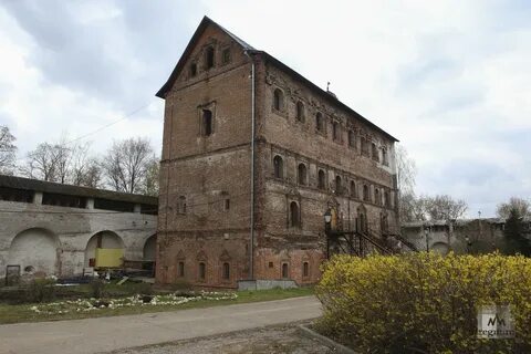 Самое старое здание