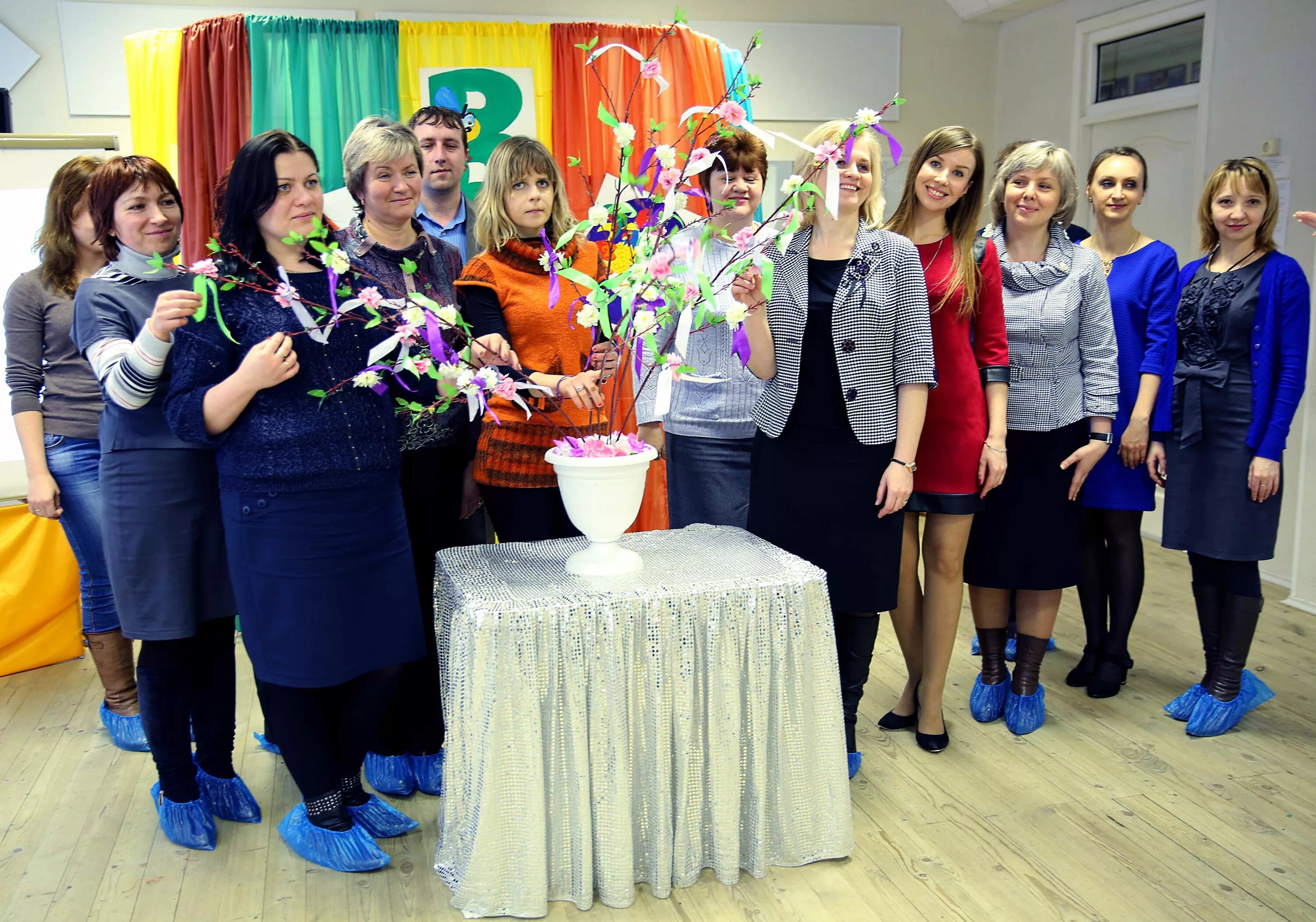 мбоу центр развития творчества. ленина 131 обнинск. мбоу центр развития творчества. ровесник омский район. кружок рисования в детском саду.