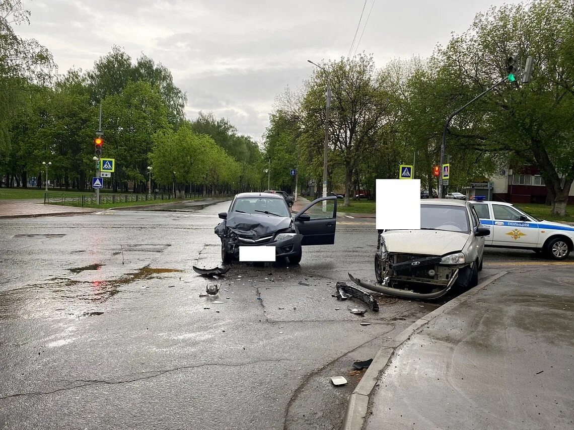 Нижнекамск что случилось сегодня. Авария в нижнекамске вчера.