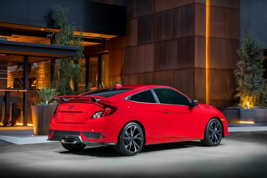 Honda civic 8 coupe. Хонда цивик купе 2017. Civic si. Civic si. Хонда civic 2012.