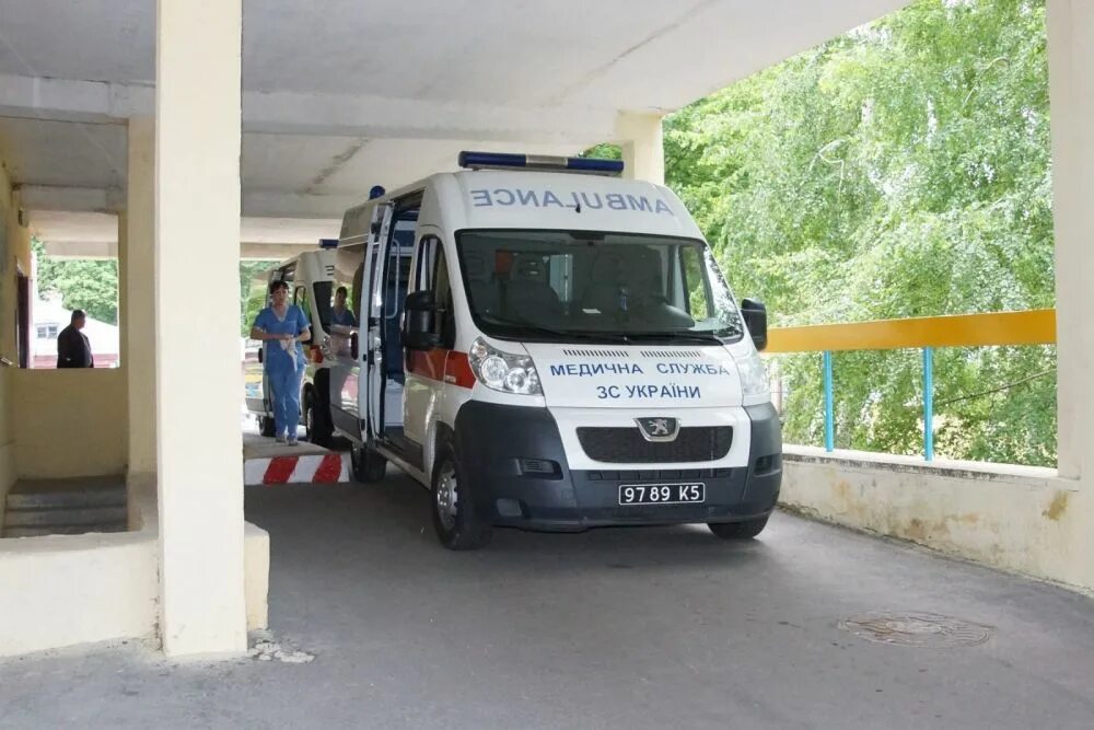 Погибшие медики на донбассе. 425 военный госпиталь иркутск. Военные медики военный госпиталь. Современный военный госпиталь. Госпиталю нужна помощь.