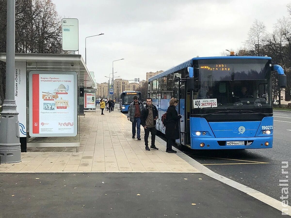 Остановка автобуса 400э в Зеленограде. Остановка 400э в Зеленограде. Автобус Мосгортранс 400э. Автобус 400 Зеленоград. Автобус с941