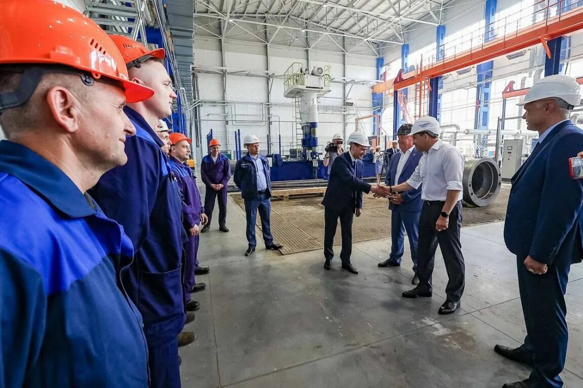 Завод жбк украина. Русклимат завод. Завод утз екатеринбург. Завод узтм екатеринбург. Derufa екатеринбург.