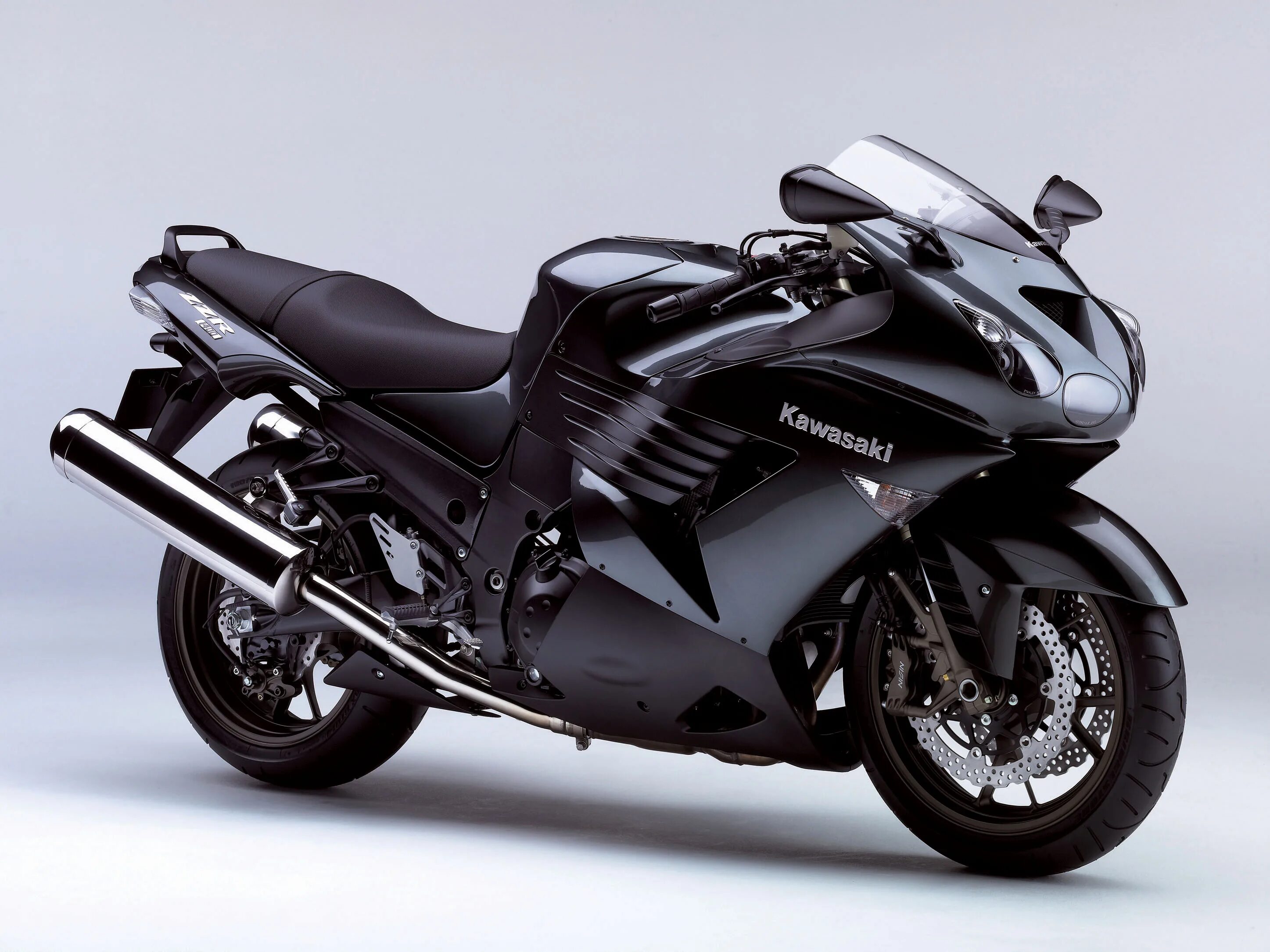 Байк название. Kawasaki ZZR 1400. Мотоцикл Kawasaki Ninja ZX-14r. Kawasaki ZZR 1300. Kawasaki ZZR 1400 ZX 14r.