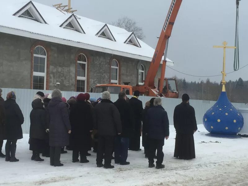 стройка православного храма в хабаровске. ягодное храм колыма. церковь светлый якутия-саха. кокоревка суземский район. храм казанской иконы божией матери ярега коми.