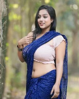 South Asian Gorgeous Desi Girl Wearing Saree Blouse Shape Photos - Az7am