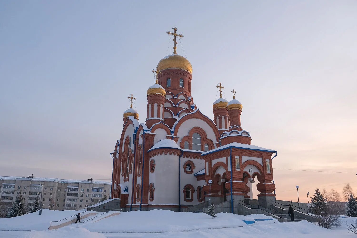 Зеленогорский сайт красноярского края. Храм город Зеленогорск Красноярский край. Зеленогорская Церковь Красноярский край.