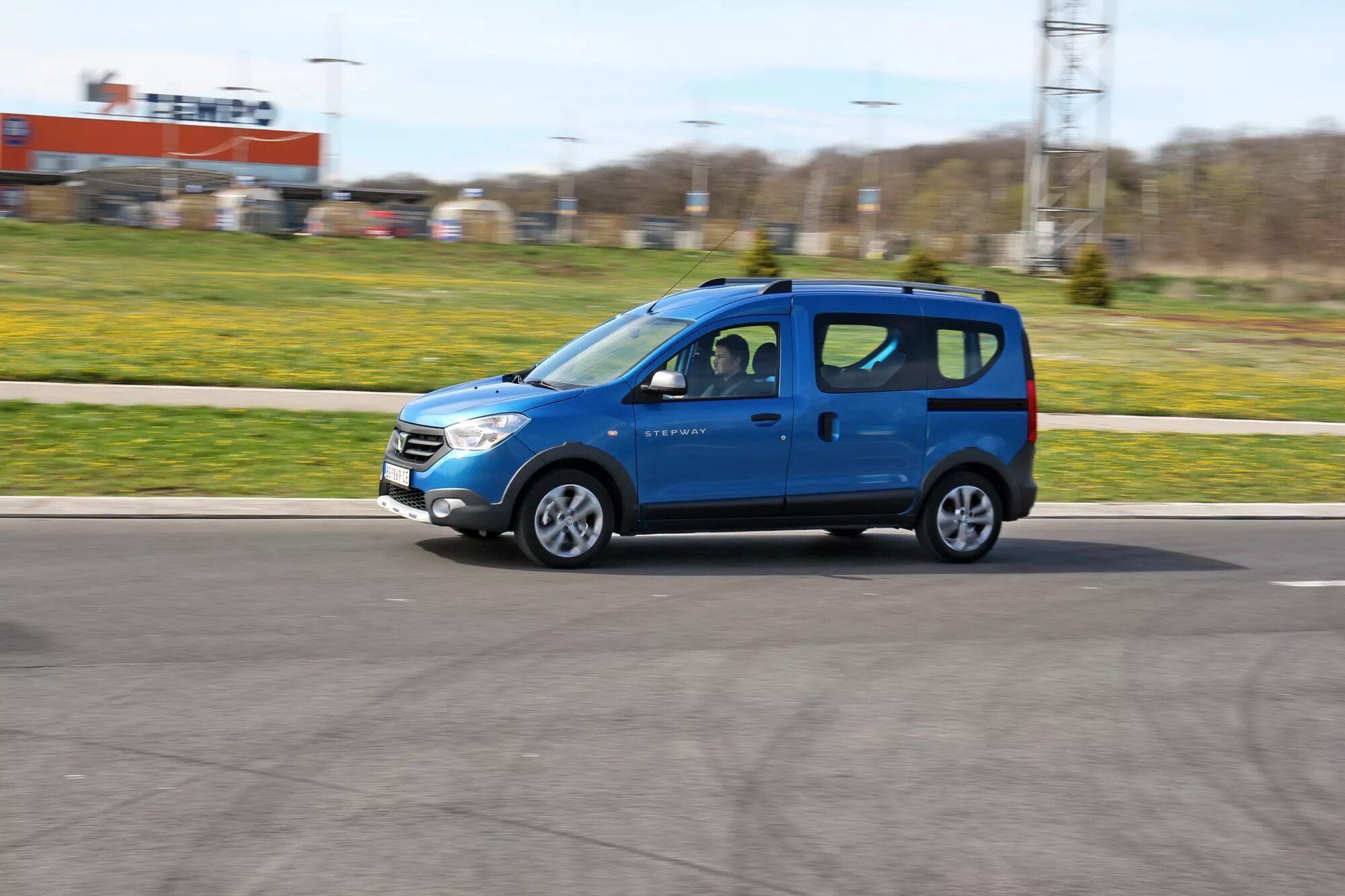 Dacia Dokker Van 2012 года выпуска. Фото 30. VERcity