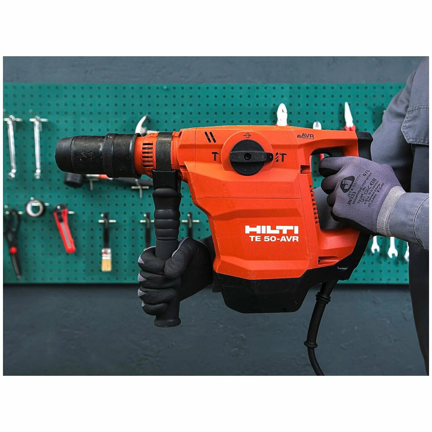 Производители перфораторов. Перфоратор Hilti te 50. Hilti te 50-AVR. Hilti te 50 кейс, 1050 Вт. Перфоратор комбинир те 50-АVR 230v.