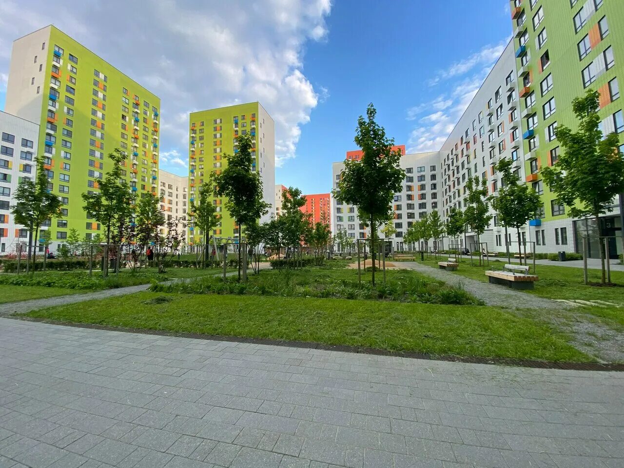 александры монаховой, 80к3. ул александры монаховой 88 к 3. улица александры монаховой 88. москва посёлок коммунарка улица александры монаховой. александры монаховой, д.