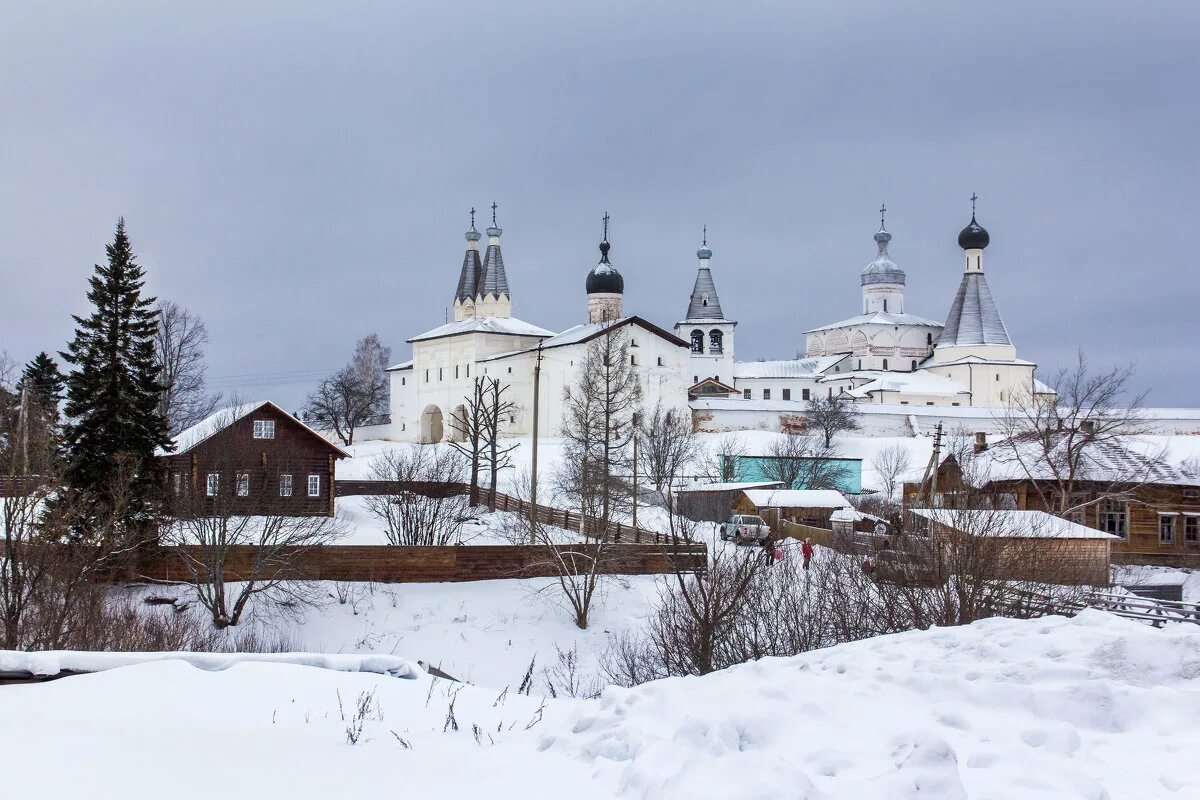ферапонтов монастырь зимой. полуостров рыбачий мурманская область. карелия кто главный. петроглифы онежского озера и белого моря. посёлок харп полярная сова.