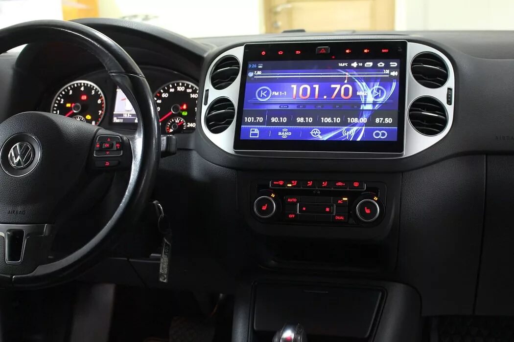 Тигуан андроид. Магнитола vw tiguan 2012. штатная магнитола volkswagen tiguan 2012. магнитола tiguan 1 андроид. магнитола фольксваген тигуан 2012 магнитола.