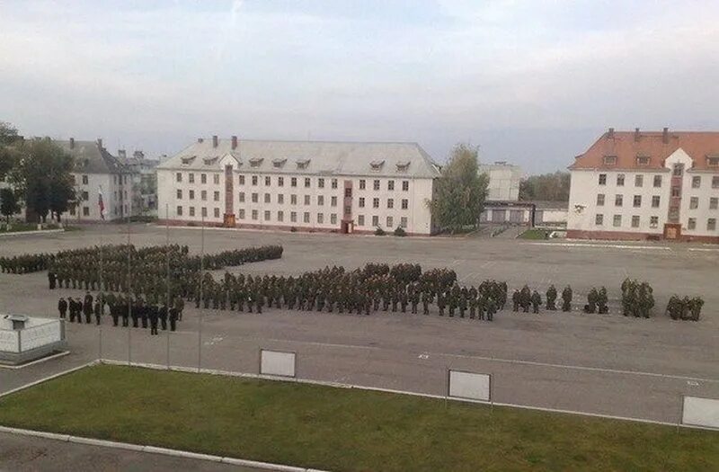 Видео плац. Военная часть 90151 Гусев Калининградская область. Город Гусев воинская часть 90151. Калининград город Гусев воинская часть 90151. Калининградская область город Советск воинская часть 90151.