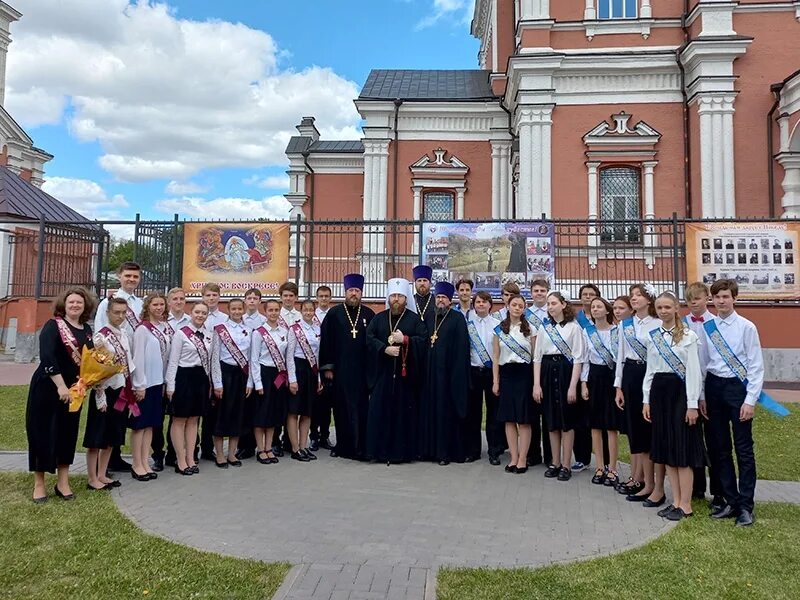 Свято Покровская православная гимназия Саратов. Покровская гимназия Якутия. Александров православная гимназия