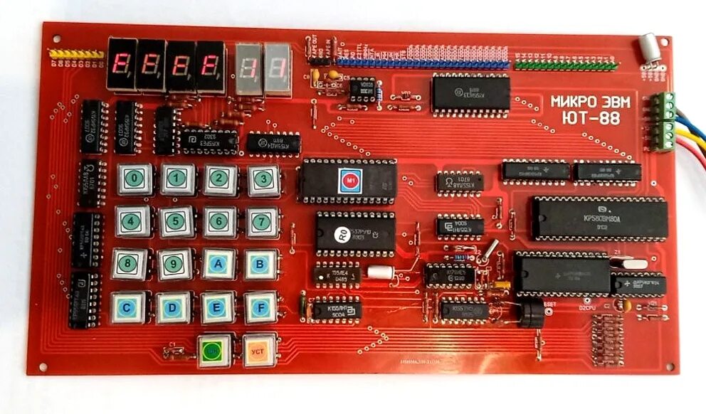 программатор на орион 128 плата. ют 88. ют 88. техника 88. ют 88 печатная плата.