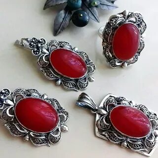 Изделия красный