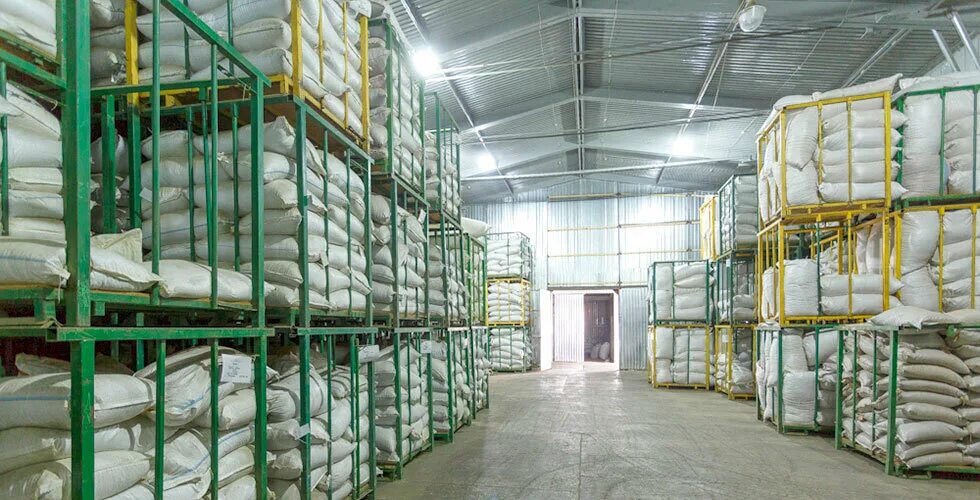 Хранение готового сырья. Хранение готового сырья. Хранение готового сырья. Стеллажи для склада. Хранение грузов.