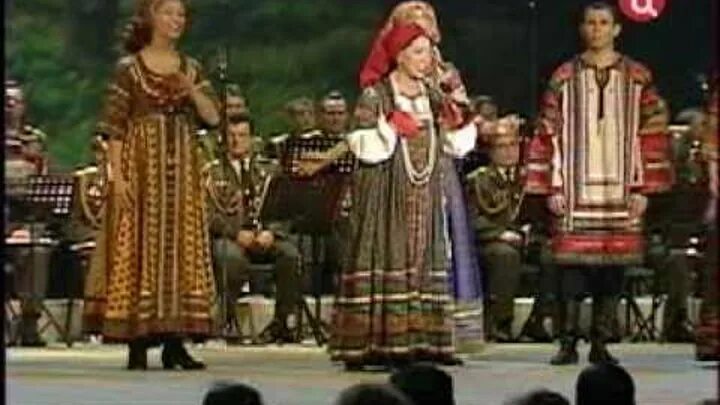 Бабкина и гор почти как боги. Текст песни греция надежда бабкина. Бабкина песня боги. Надежда бабкина и евгений гор. Надежда бабкина с ансамблем.