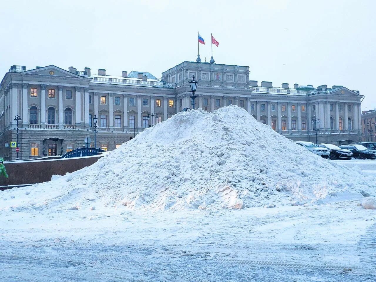 Снежное спб. Снегопад в спб. Снегопад в петербурге. Грязь в петербурге 2022. Снегопад в петербурге.