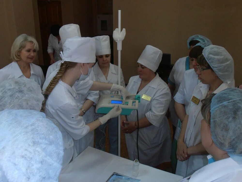 подготовка медицинских сестер. сестринское дело мед колледж. подготовка медицинских сестер. современная медсестра. подготовка медицинских сестер.