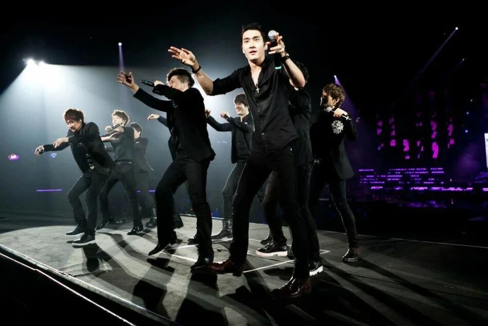Super junior 2012. Super show. Super show. Super junior world tour — «super show 4» (2011—2012). Super junior супергерои.