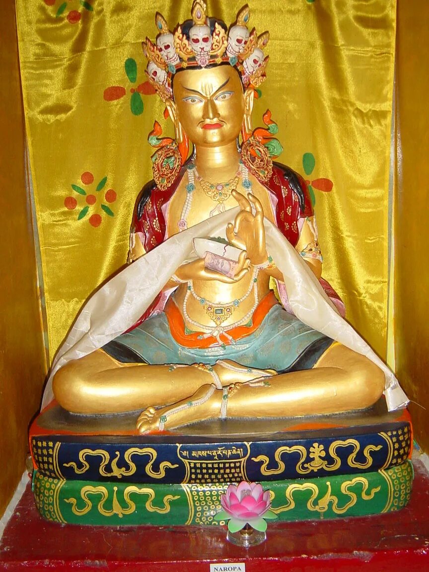 йоги тибета. гимнастика тибетских лам. свами абхедананда путешествие в кашмир и тибет. эмиль кулубаев тибетская йога инстаграмм. тибетский монах левитирует.