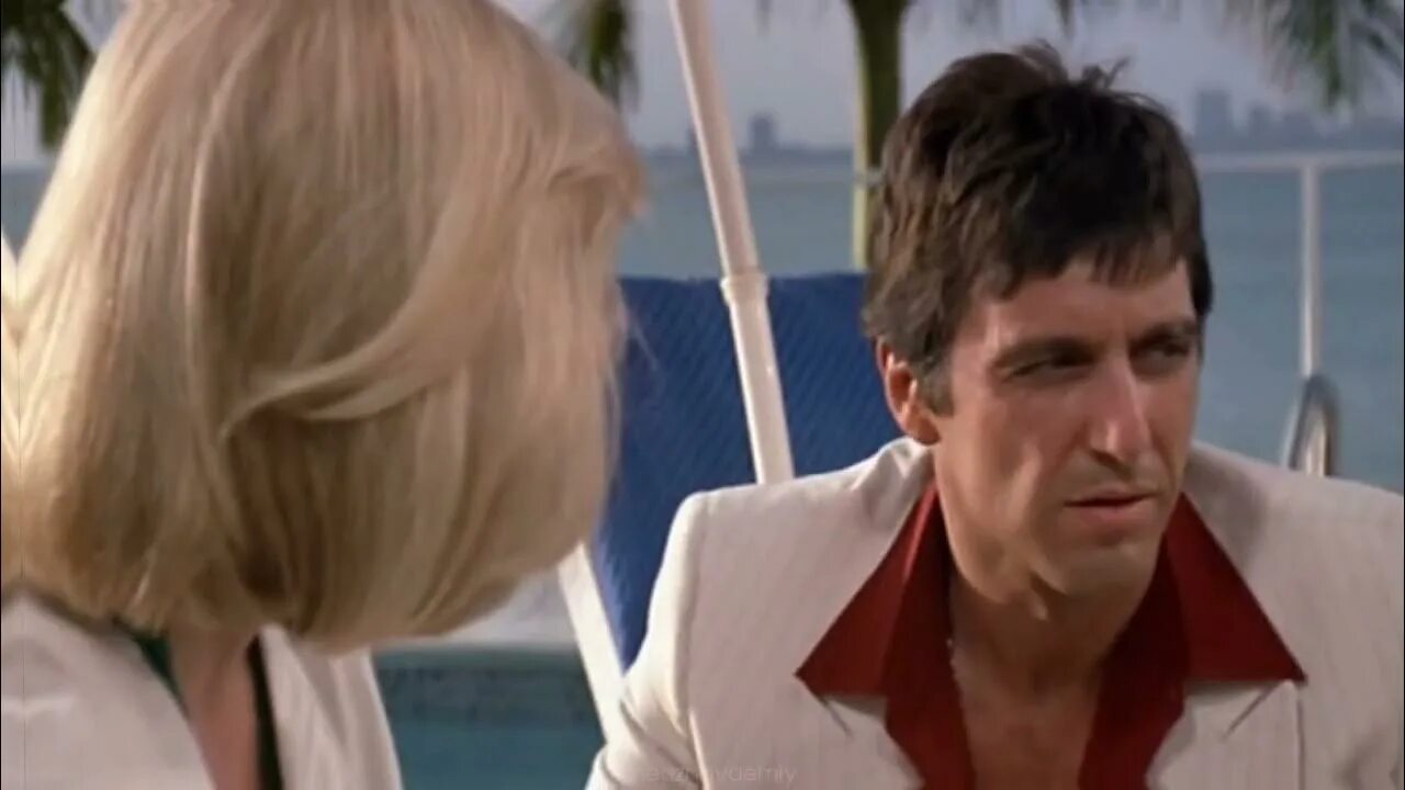 Scarface пол энгеманн. Paul engemann scarface. Scarface lana. Scarface lana. Аль пачино лицо со шрамом.