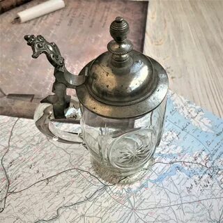 Старинная чашка