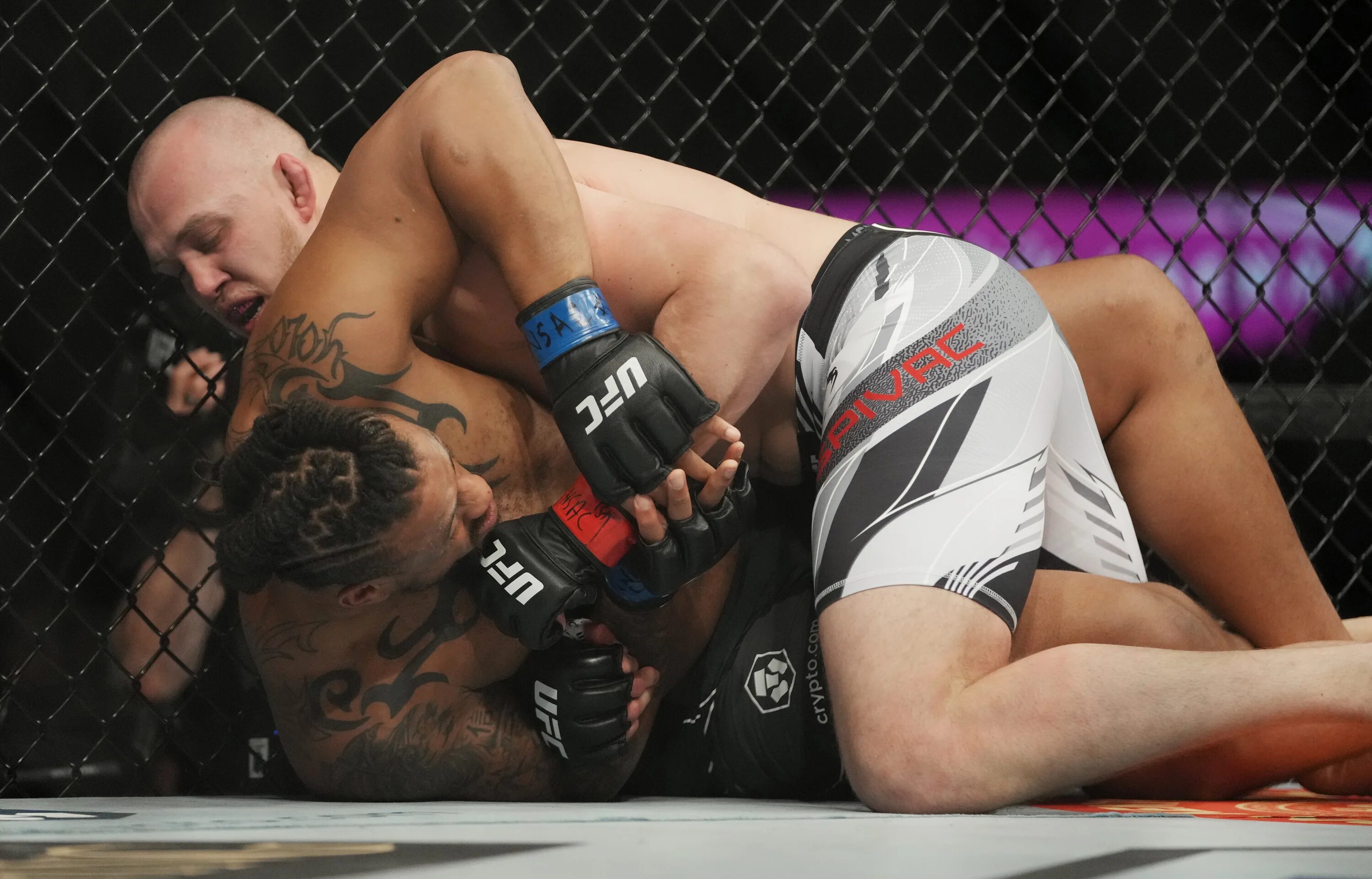 Нейт диаз против хабиба. Бой ufc сегодня матч тв. Ufc порье. Бой ufc сегодня матч тв. Бой ufc сегодня матч тв.