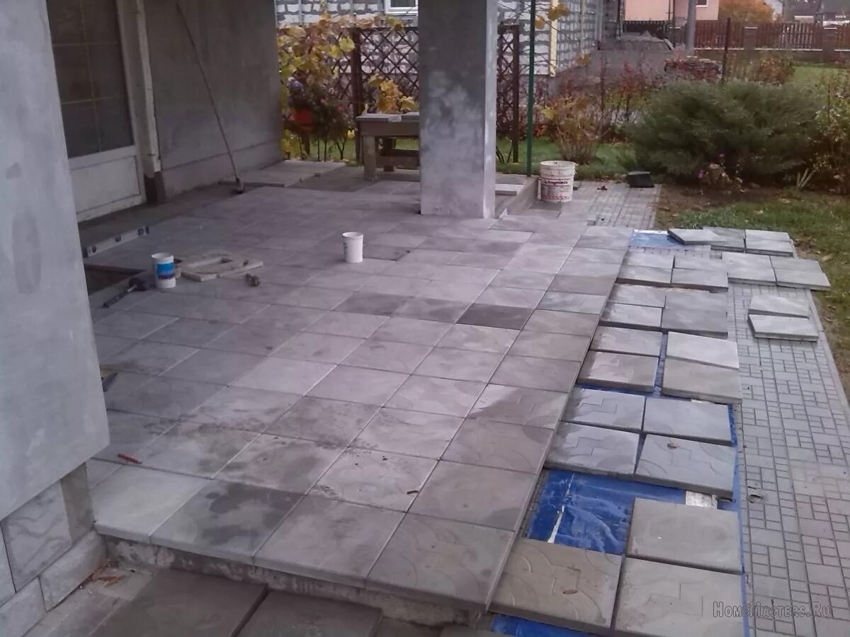Какую плитку положить на улицу