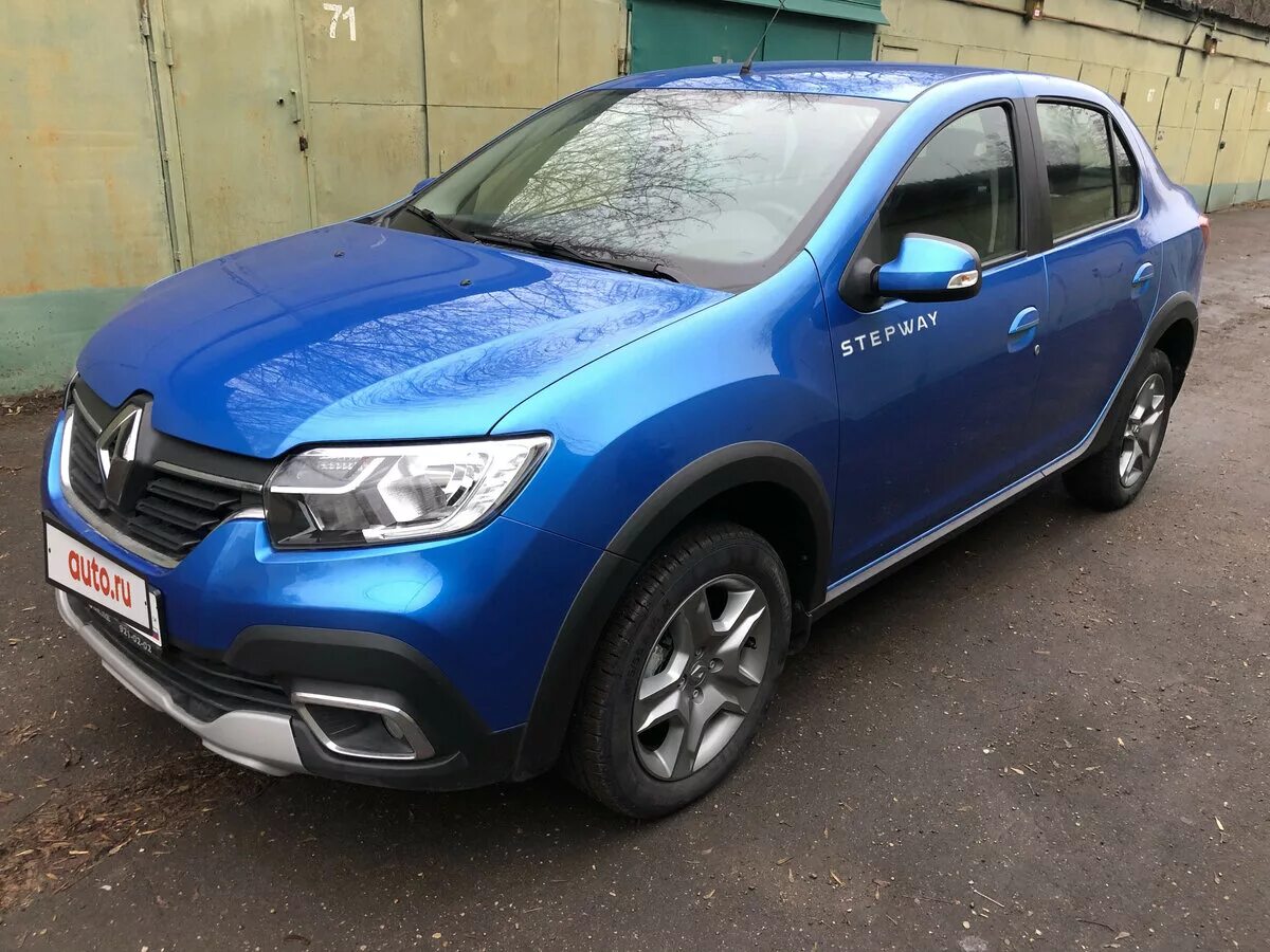 Рено логан степвей с пробегом. Рено логан 2 степвей. logan 2 stepway. рено логан степвей 2025. рено логан степвей синий.