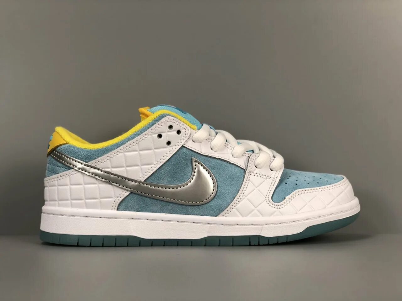 Nike SB Dunk Low Yellow Blue. Nike SB Dunk Low Silver. Nike Dunk Low Dior. Nike Dunk Low White. Кроссовки найк dunk low