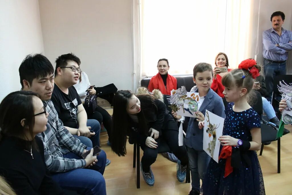 Ni в китайском языке. школа китайского языка в москве. праздники на китайском языке. изучение китайского языка. день китайского языка.