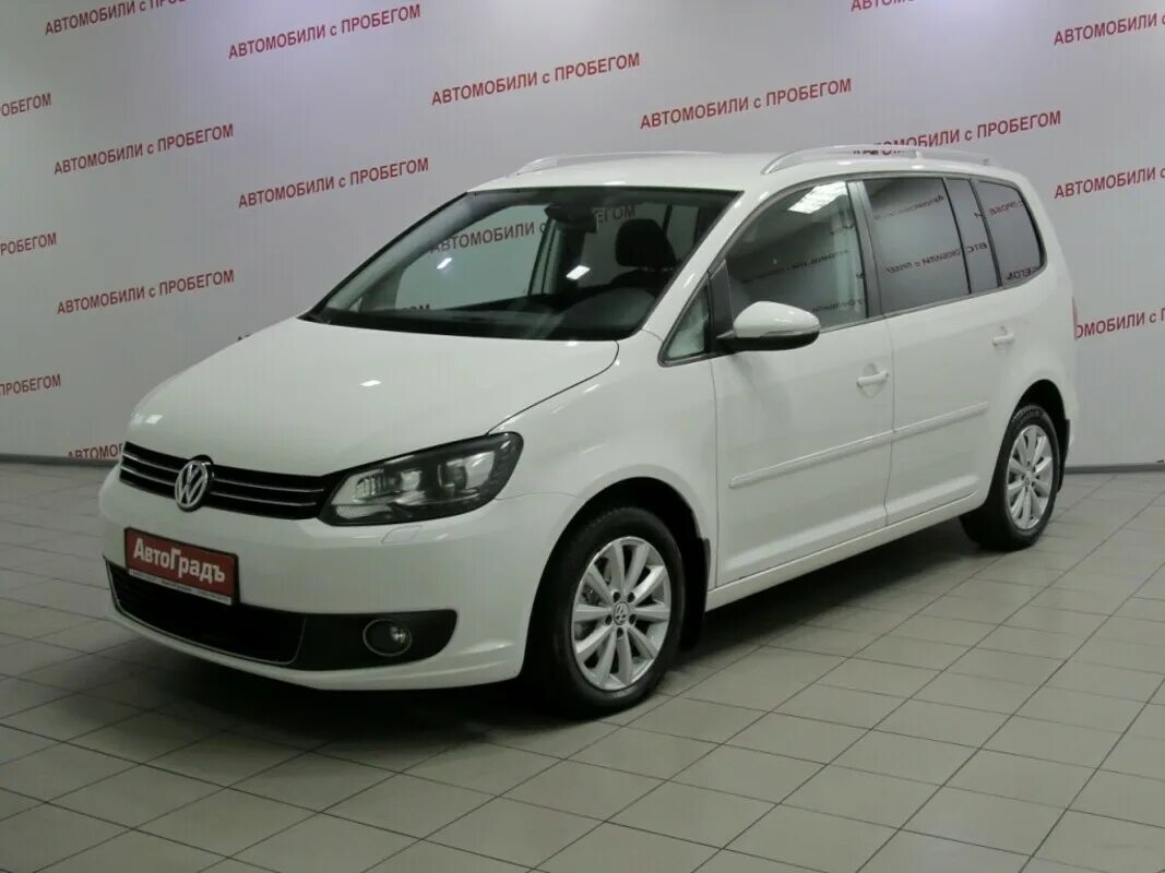 Купить volkswagen с пробегом. Volkswagen Touran 1.4  (140 л.с.). Фольксваген Тоуран 140. Volkswagen Touran 1.4 (150 л.с.). Фольксваген Туран 2010 года.